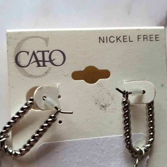 Cato Cutout Crystal Floral Filagree Chain Earrings In Nickel Free Silvertone - Picture 4 of 4